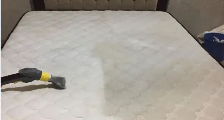 Sararmış Yatak Nasıl Temizlenir? Etkili Yöntemler ve Profesyonel Çözümler Yatak Yikama 2